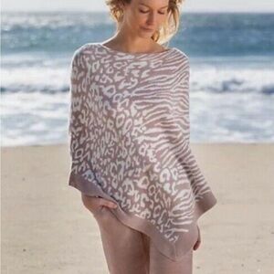 Barefoot Dreams Plus Cozy Chic Poncho